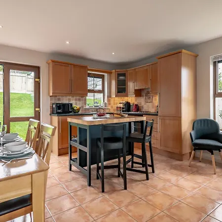 Holiday home 2 Bedroom In With Sea Views To Sleep 4 Kenmare