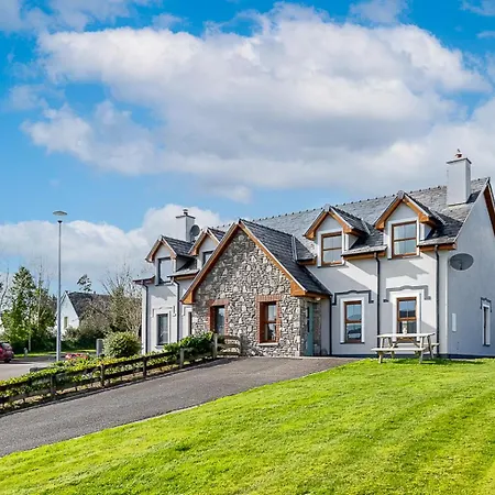 Holiday home 2 Bedroom In With Sea Views To Sleep 4 Kenmare