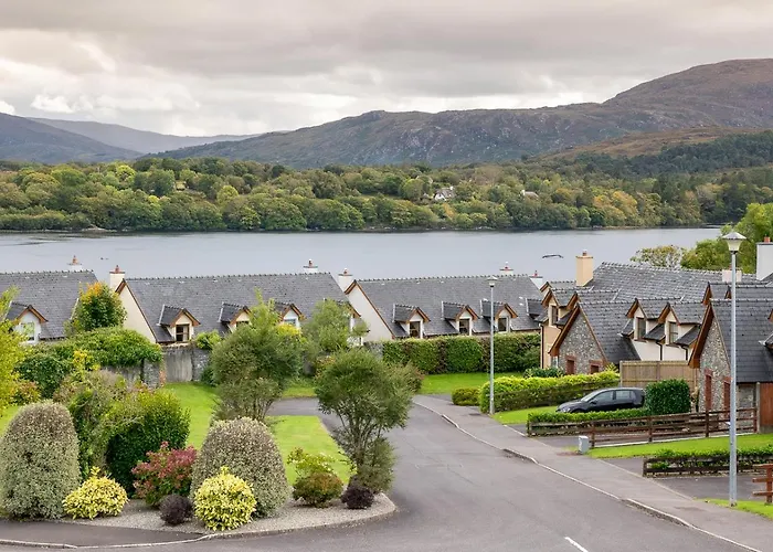 2 Bedroom In With Sea Views To Sleep 4